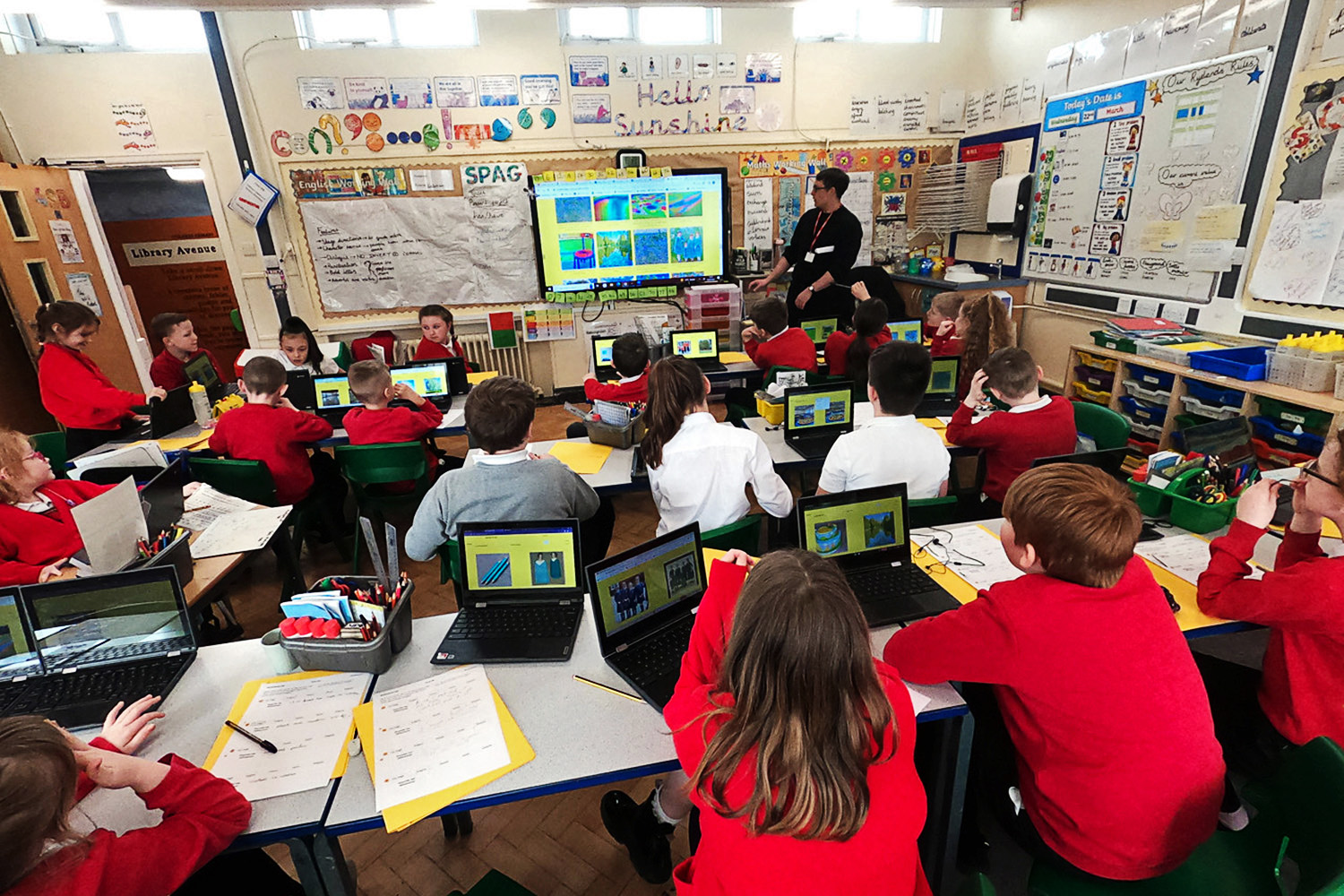 Ryelands AI Lab: Collaboration with a Lancaster Primary School on Generative AI